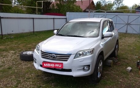 Toyota RAV4, 2011 год, 1 620 000 рублей, 6 фотография