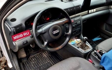 Audi A4, 2000 год, 395 000 рублей, 4 фотография