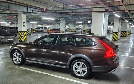 Volvo V90 Cross Country I рестайлинг, 2019 год, 4 500 000 рублей, 8 фотография