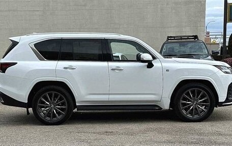 Lexus LX, 2024 год, 20 990 000 рублей, 3 фотография