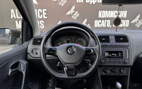 Volkswagen Polo VI (EU Market), 2016 год, 1 200 000 рублей, 17 фотография