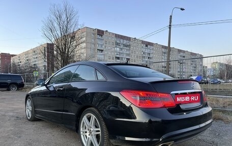 Mercedes-Benz E-Класс, 2013 год, 2 400 000 рублей, 7 фотография