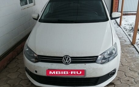 Volkswagen Polo VI (EU Market), 2011 год, 620 000 рублей, 2 фотография