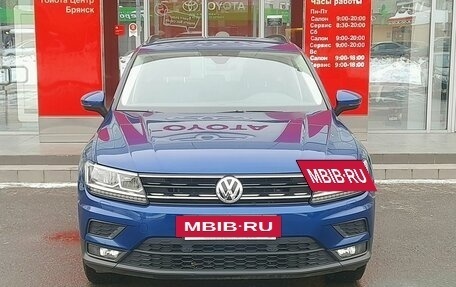 Volkswagen Tiguan II, 2019 год, 2 699 000 рублей, 2 фотография