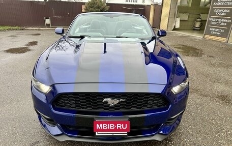 Ford Mustang VI рестайлинг, 2016 год, 2 570 000 рублей, 3 фотография