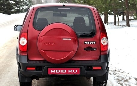 Chevrolet Niva I рестайлинг, 2012 год, 590 000 рублей, 5 фотография