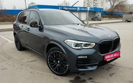 BMW X5, 2019 год, 7 100 000 рублей, 2 фотография