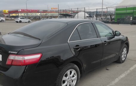 Toyota Camry, 2011 год, 1 850 000 рублей, 2 фотография