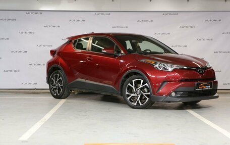 Toyota C-HR I рестайлинг, 2018 год, 2 450 000 рублей, 1 фотография