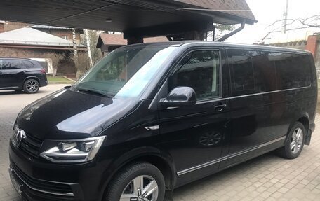 Volkswagen Multivan T6 рестайлинг, 2016 год, 5 000 000 рублей, 7 фотография