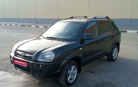 Hyundai Tucson III, 2008 год, 940 000 рублей, 1 фотография