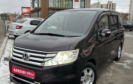 Honda Stepwgn IV, 2012 год, 1 600 000 рублей, 6 фотография