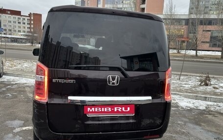 Honda Stepwgn IV, 2012 год, 1 600 000 рублей, 4 фотография