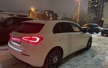 Mercedes-Benz A-Класс, 2018 год, 1 888 000 рублей, 5 фотография