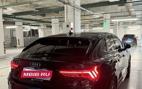 Audi Q3 Sportback, 2019 год, 4 500 000 рублей, 14 фотография