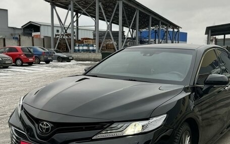 Toyota Camry, 2019 год, 3 550 000 рублей, 1 фотография