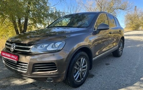 Volkswagen Touareg III, 2012 год, 2 285 000 рублей, 11 фотография