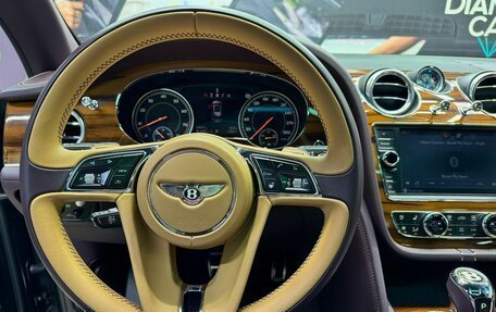 Bentley Bentayga I, 2019 год, 19 500 000 рублей, 6 фотография