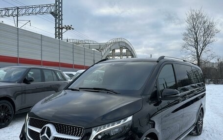 Mercedes-Benz V-Класс, 2023 год, 22 900 000 рублей, 2 фотография