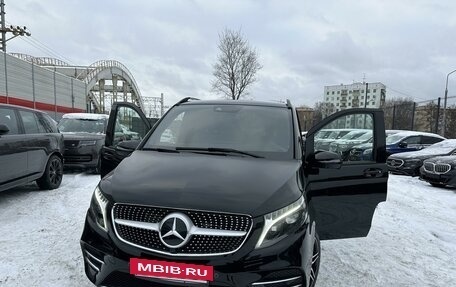 Mercedes-Benz V-Класс, 2023 год, 22 900 000 рублей, 8 фотография