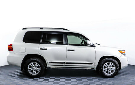 Toyota Land Cruiser 200, 2012 год, 3 998 000 рублей, 4 фотография