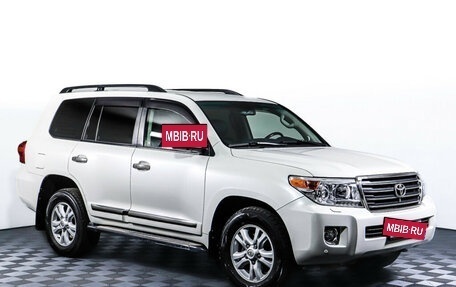 Toyota Land Cruiser 200, 2012 год, 3 998 000 рублей, 3 фотография