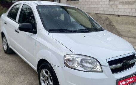 Chevrolet Aveo III, 2010 год, 480 000 рублей, 3 фотография