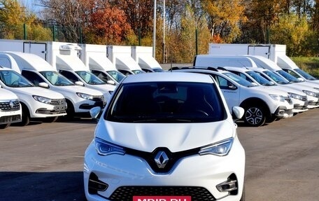 Renault ZOE I рестайлинг, 2020 год, 2 300 000 рублей, 2 фотография