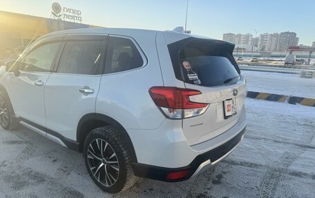 Subaru Forester, 2018 год, 2 900 000 рублей, 10 фотография