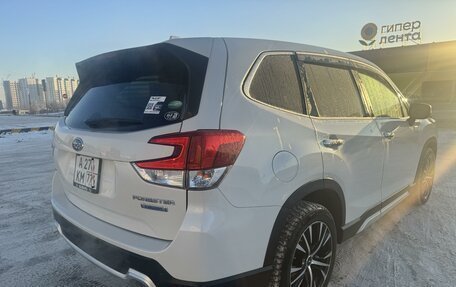 Subaru Forester, 2018 год, 2 900 000 рублей, 15 фотография