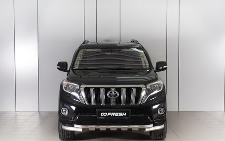 Toyota Land Cruiser Prado 150 рестайлинг 2, 2014 год, 3 960 000 рублей, 3 фотография