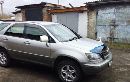 Toyota Harrier, 1998 год, 1 025 000 рублей, 2 фотография