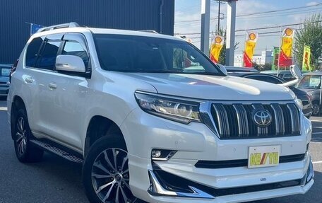 Toyota Land Cruiser Prado 150 рестайлинг 2, 2021 год, 3 800 000 рублей, 2 фотография