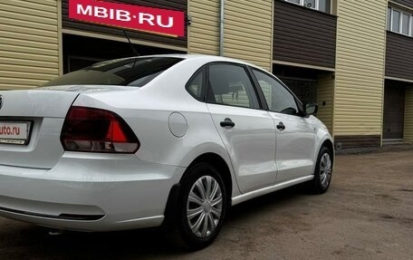 Volkswagen Polo VI (EU Market), 2015 год, 899 000 рублей, 4 фотография