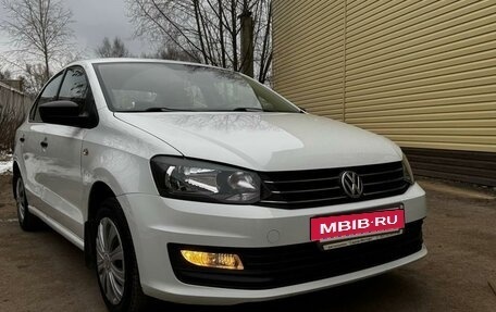 Volkswagen Polo VI (EU Market), 2015 год, 899 000 рублей, 3 фотография