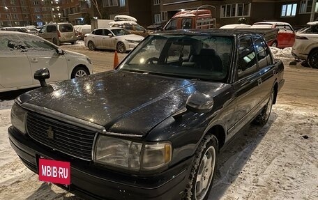 Toyota Crown, 1993 год, 397 000 рублей, 2 фотография