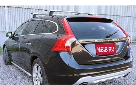 Volvo V60 I, 2013 год, 1 050 000 рублей, 2 фотография