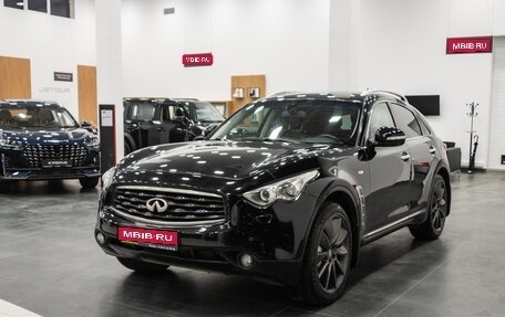 Infiniti FX II, 2010 год, 1 850 000 рублей, 1 фотография