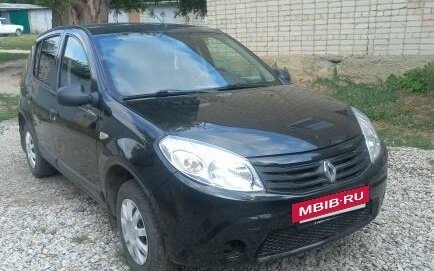 Renault Logan I, 2013 год, 640 000 рублей, 5 фотография