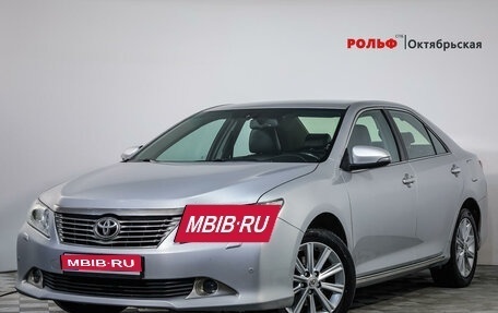 Toyota Camry, 2014 год, 1 фотография