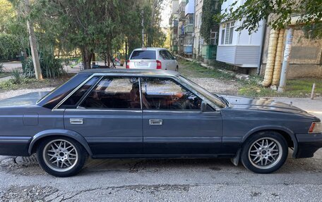 Nissan Laurel VIII, 1986 год, 890 000 рублей, 13 фотография