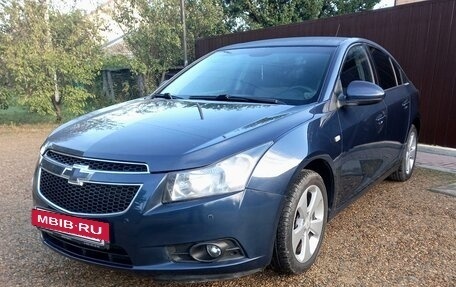 Chevrolet Cruze II, 2011 год, 850 000 рублей, 11 фотография