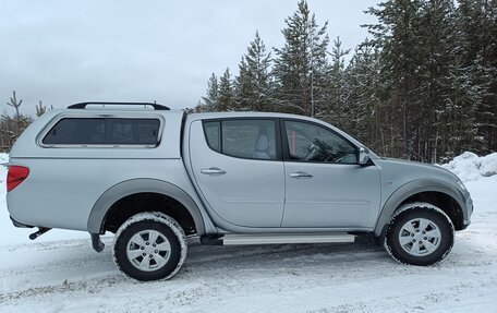 Mitsubishi L200 IV рестайлинг, 2015 год, 1 700 000 рублей, 4 фотография