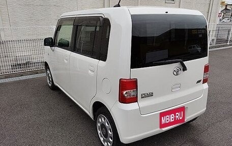 Toyota Pixis Space, 2014 год, 594 777 рублей, 2 фотография