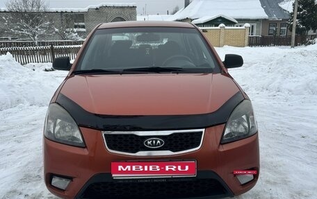 KIA Rio II, 2010 год, 525 000 рублей, 3 фотография