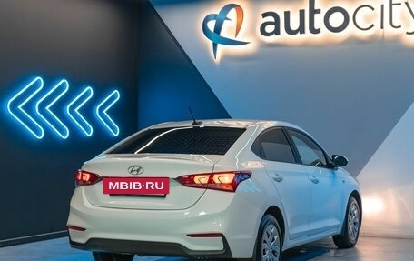 Hyundai Solaris II рестайлинг, 2019 год, 949 000 рублей, 6 фотография