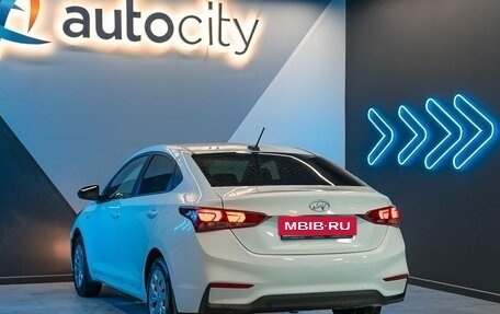 Hyundai Solaris II рестайлинг, 2019 год, 949 000 рублей, 8 фотография