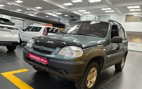 Chevrolet Niva I рестайлинг, 2011 год, 580 000 рублей, 3 фотография