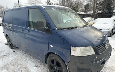 Volkswagen Transporter T5 рестайлинг, 2006 год, 670 000 рублей, 2 фотография