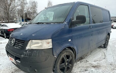 Volkswagen Transporter T5 рестайлинг, 2006 год, 670 000 рублей, 3 фотография